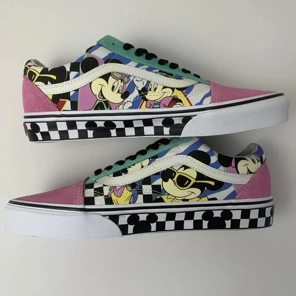 🩷 Vans x Disney Old Skool “80s Mickey” Sneakers (NWOT) - Picture 12 of 14